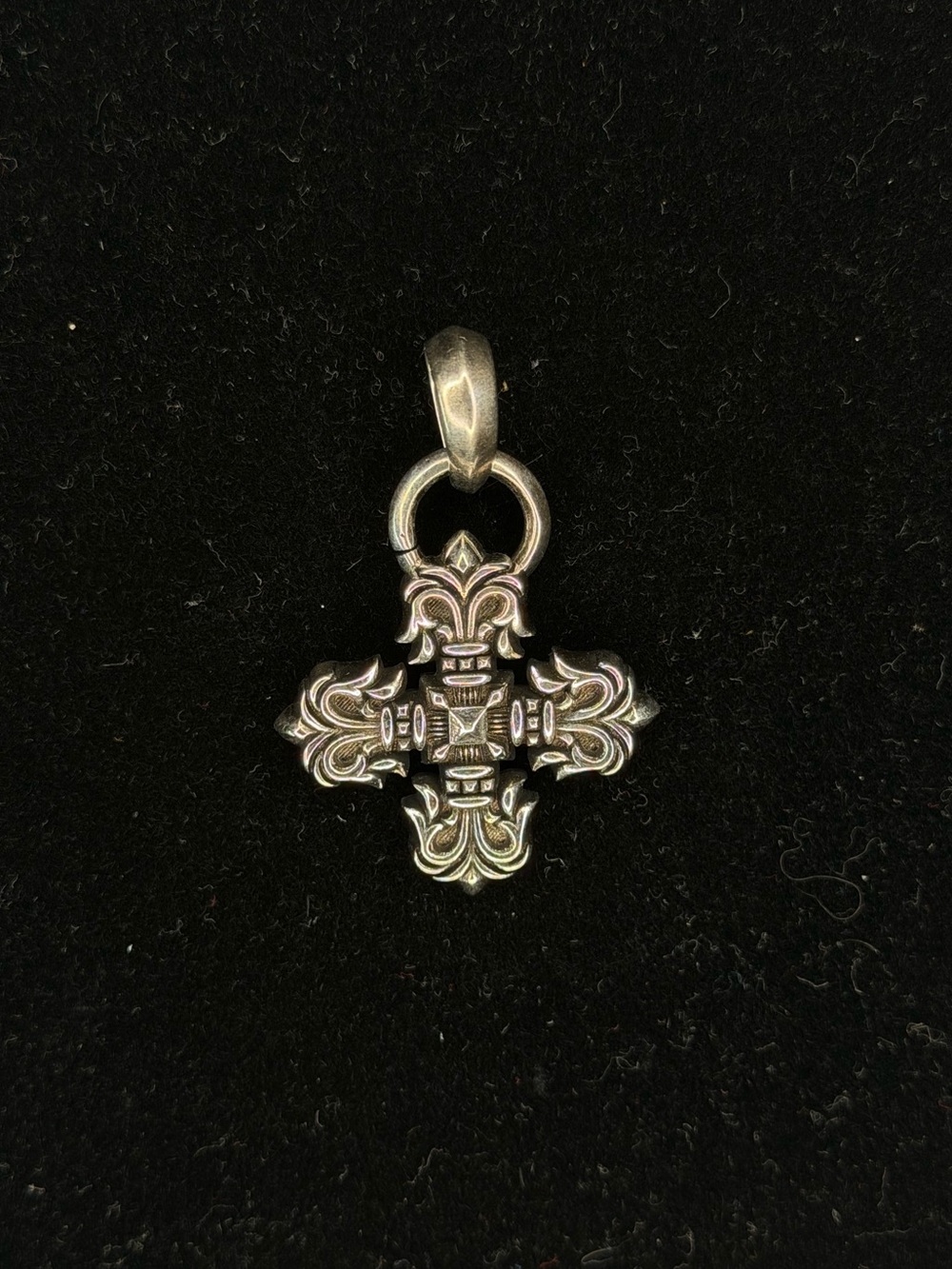 Chrome Hearts Filigree Plus Floral Unisex Pendant